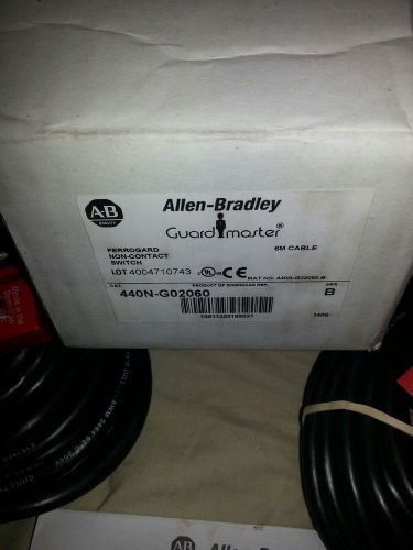 Allen bradley guard master 6m cable cat. 440n-g02060 ser. b for sale