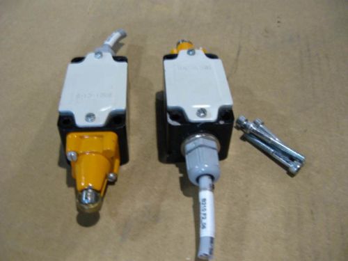 Siemens toggles switches model 3se2-1201d=2pcs for sale