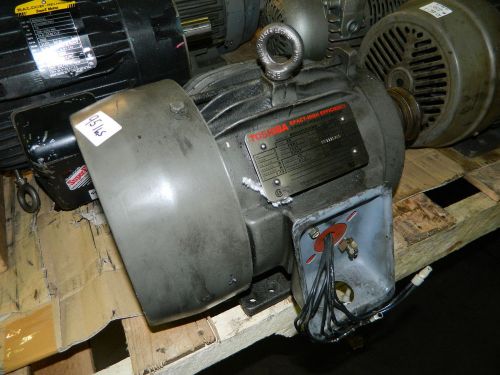 Toshiba 3 HP EPACT AC Motor, B0034FLF2UMW, 230/460V, Frame 182T, 1735 RPM, Used