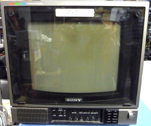 Sony trinitron color video monitor -model pvm - 14m2u (item # 2067a,b/15) for sale
