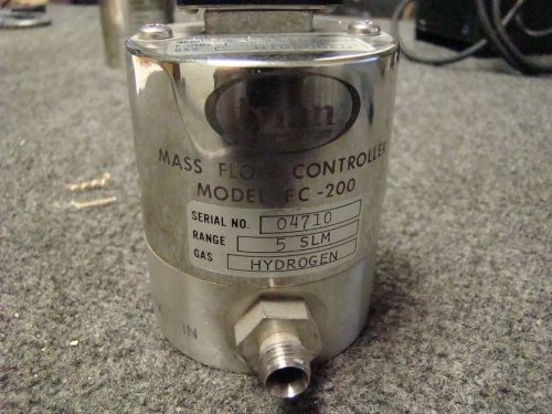 Tylan Corporation Mass Flow Controller Model FM-200 5 SLM Hydrogen