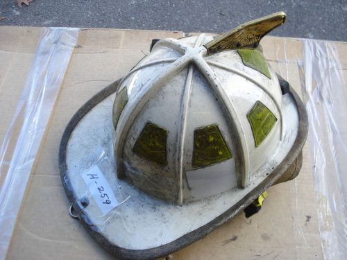 Cairns 1010 Helmet White  + Liner Firefighter Turnout Bunker Fire Gear ...H-259