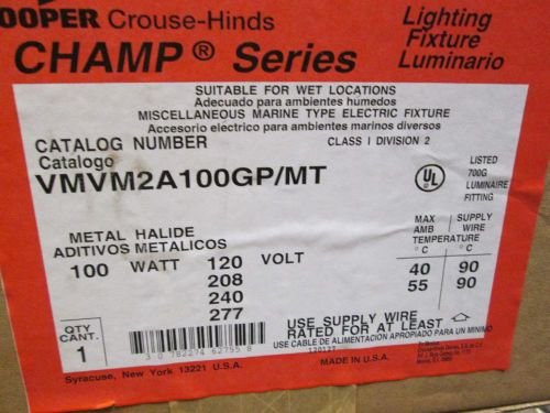 COOPER CHAMPS VMVM2A100GP/MT METAL HALIDE 100 WATT LIGHTING FIXTURE ()