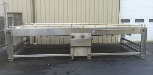 Alliance 7 x 20 Accumulation Table Conveyor, Bottle or Can, Stainless Steel