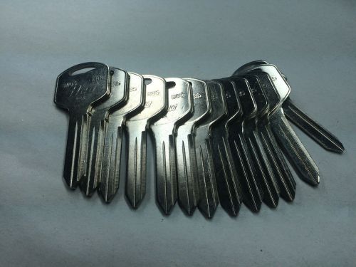 Ilco S1105 B85  Key Blanks for GM - Set of 13