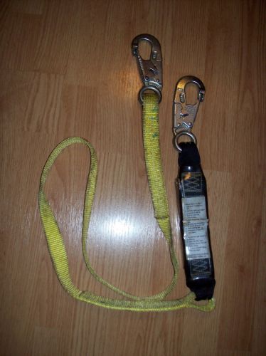 Columbus McKinnon CM Fall Protection Lanyard Strap with Shock Absorber A11