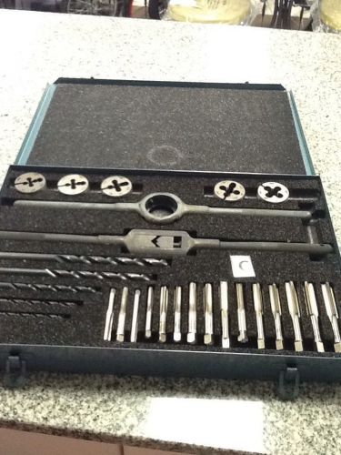 Greenfield Tap and Die Threading Set     c-xyzz