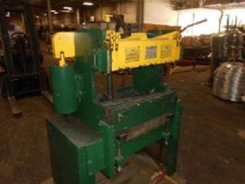 Atek Bantam 12 ton B212 24&#034; pnuematic press brake machine