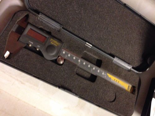 Fowler 2 Stainless Steel Digital Calipers 0-6&#034; 0-150mm