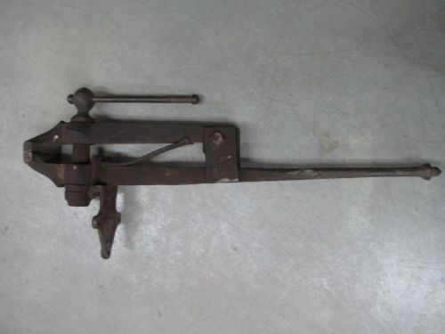 Large antique blacksmith peg/post leg vise 180 lbs 6.5&#034; jaws 41&#034; tall will ship for sale
