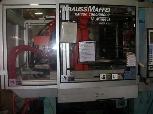 2002 Krauss Maffei 330 Ton Two-Color, Two-Shot Injection Molding Machine