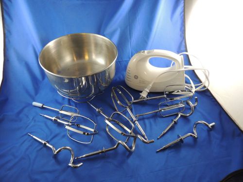200 Watt GE Hand Mixer With 10 Lab Accessories Stainless Steel Bowl and Stand