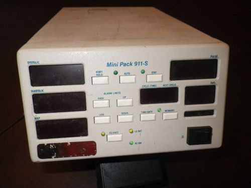 PACETECH Minipack 911 Patient Monitor / Mini-Pack 911-S Vital Signs Monitor