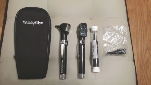 Welch allyn ophthalmoscope &amp; otoscope diagnostic set 90051 w/ case for sale