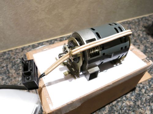 Ibm  selectrictypewriter motor, w/switch, bracket - working - k-c26 #1147420 for sale