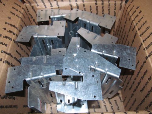Lot of 11 simpson strong-tie truss connector hurricane ties anchor #tc28 (r-55) for sale