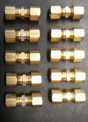 Lot of 10 Parker 62C-4 brass compression couplers 1/4&#034; OD tube x 1/4&#034; OD tube