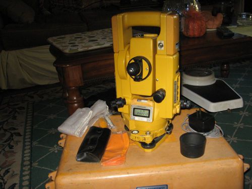 TOTAL STATION TOPCON GTS 3-B 1SECOND