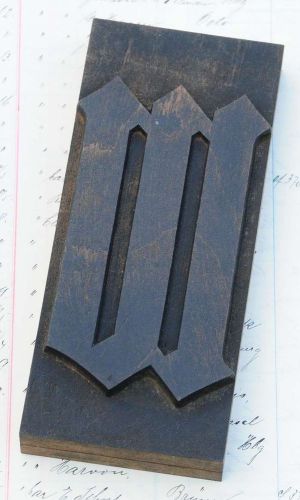 letter: W rare blackletter wood type 5.71&#034; woodtype letterpress printing block