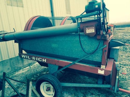 Wil-Rich Grain Cleaner Very Nice