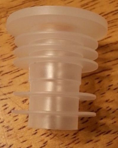 Berg All-Bottle Liquor Pourer Inserts - Oversize / Large