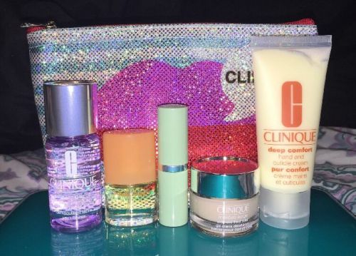 Clinique Make Up Bag 5 Piece Gift Set Designed by Meghan Trainor Bling New!