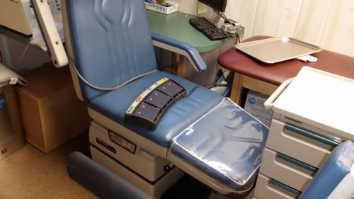 Midmark 417 Podiatry Chair Great Condition