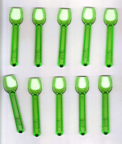 (100) Green Gelato Ice Cream Frozen Yogurt Tasting Serving Plastic Spoons 3.75&#034;