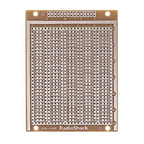 Radioshack Universal Component PC Board with 780 Holes Brand New