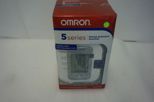 Omron 5 Series Upper Arm Blood Pressure Monitor BP742 Good Condition