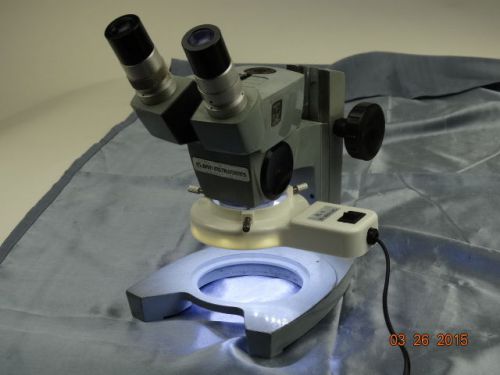 American Optical AO Spence Stereo Microscope + 2 Eyepiece + Light