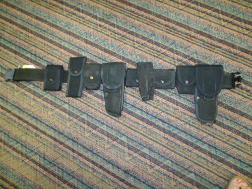 BIANCHI DUTY BELT WITH 9 ATTACHMENTS - POLICE, SECURITY, LAW ENFORCEMENT