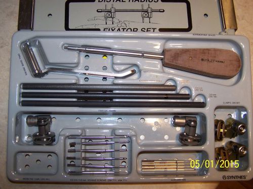 SYNTHES DISTAL RADIUS FIXATOR SET ORTHOPEDIC SURGERY SURGICAL INSTRUMENTS
