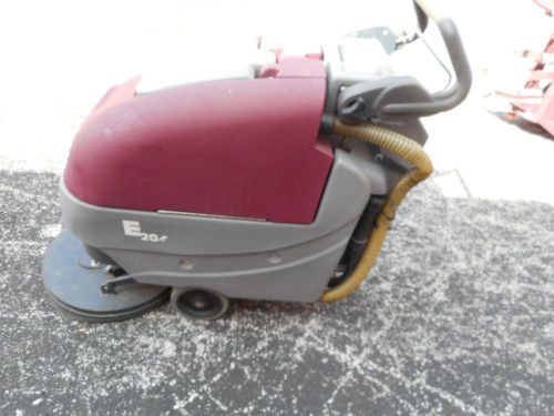 Minuteman E20 Scrubber w/ Charger