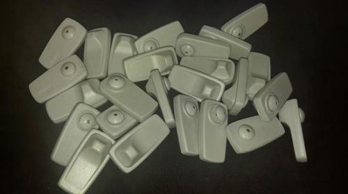 25 SENSORMATIC SUPERTAG ® SECURITY TAGS WITH PIN - ORIGINAL EAS PREOWNED 58KHZ