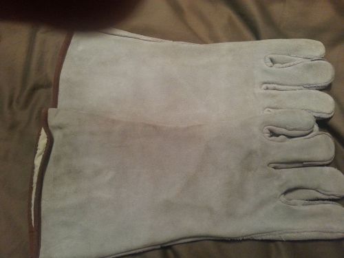 (LOT of 3) LIGHT WEIGHT WELDING GLOVES.....SIZE LARGE
