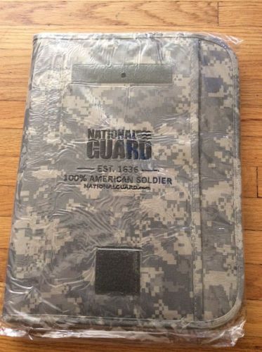 Large Zip Binder National Guard Digital Camo