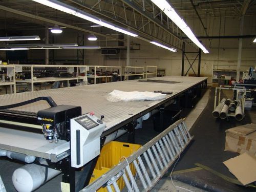 Gerber DCS 2500 cutting system  9X36 thats 108 inches of cutting width,