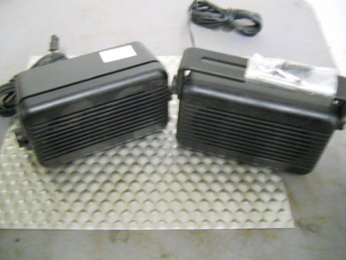 Lot of 2 Motorola 5W Car Kit Speaker w/Mount SSN4020A 500953J03