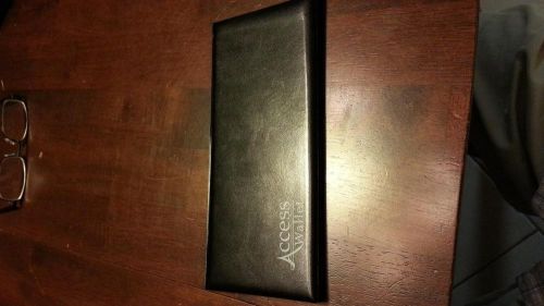 25 x NEW Travel Wallet can be used as restaurant guest check presenter