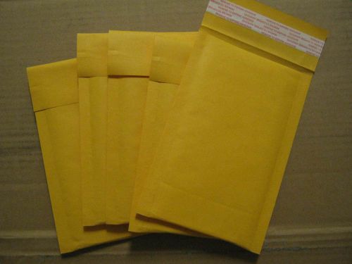 25 Bubble Mailers #000  4x7