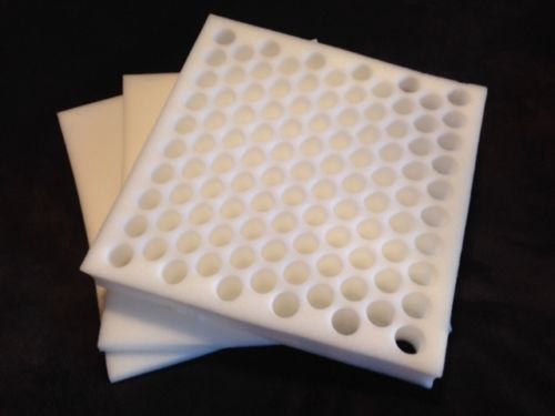 NEW EGG SHIPPING FOAM - QUAIL EGG SHIPPING FOAM - 1 SET WITH TOP AND BOTTOM