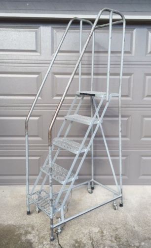 COTTERMAN 5 Step Rolling Warehouse LADDER 300 lb. Capacity