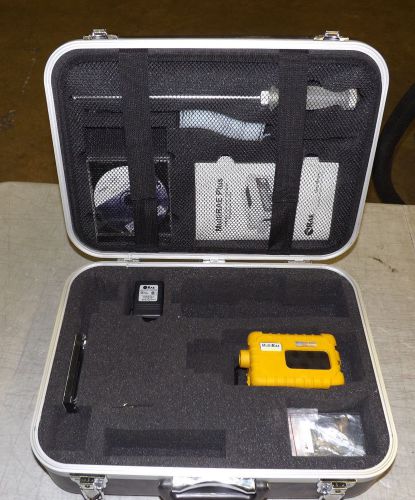 Multiple-gas monitor rae plus pgm-50/5p detector kit with case for sale