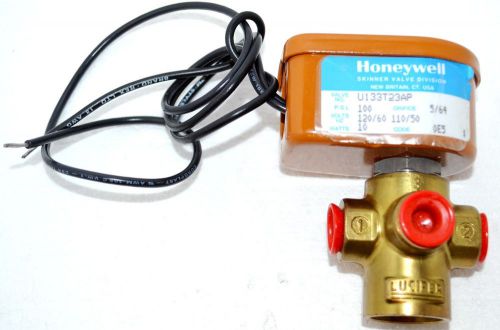 One honeywell skinner solenoid valve 120/60 volts hz/psi 100 for sale