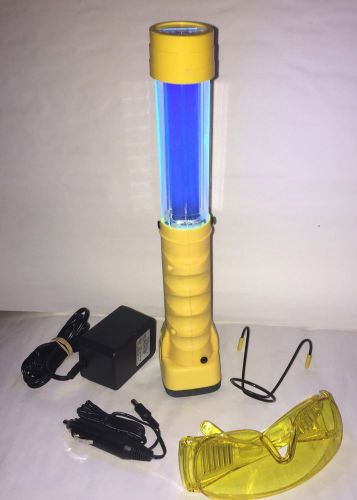 Bayco uvr-9000 13w uv fluorescent rechargeable worklight w/ ac &amp; car charger for sale