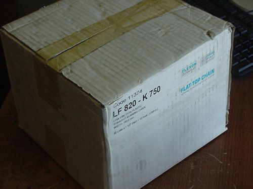 10FT BOX FLEXON LF820-K750 TABLE FLAT TOP CHAIN 7-1/2&#034;WIDE X 1-1/2&#034;PITCH PLASTIC