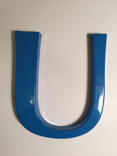 Vintage &#034;U&#034; Blue Plastic Marquee Letter Sign Grocery Restaurant Gallery Wall alm