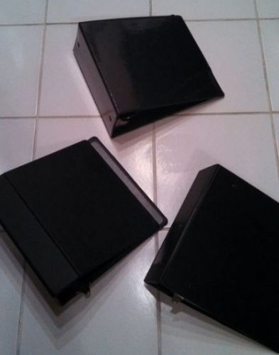 Cleaning out: Lot of 3 Large 3.5-4 inch 3 ring binders black