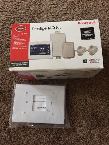New in box honeywell white prestige iaq kit 2 wire thermostat with backplate kit for sale